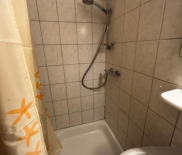 2 Zimmer Wohnung gepflegt und hell - Photo 1