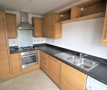 3 bedroom property to rent - Photo 2