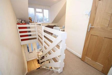 Cornerways, Trowbridge, BA14 - Photo 5
