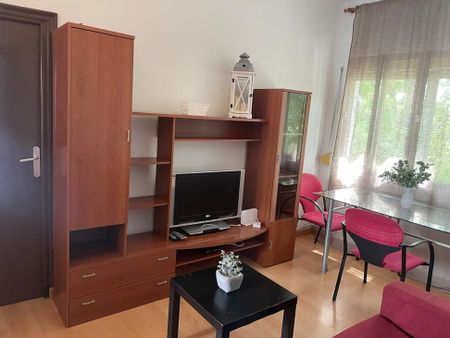 Calle Juan Díaz de Solís, Sevilla, Andalusia 41010 - Photo 4