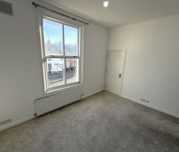 Worcester Street, Stourbridge, West Midlands - Photo 2