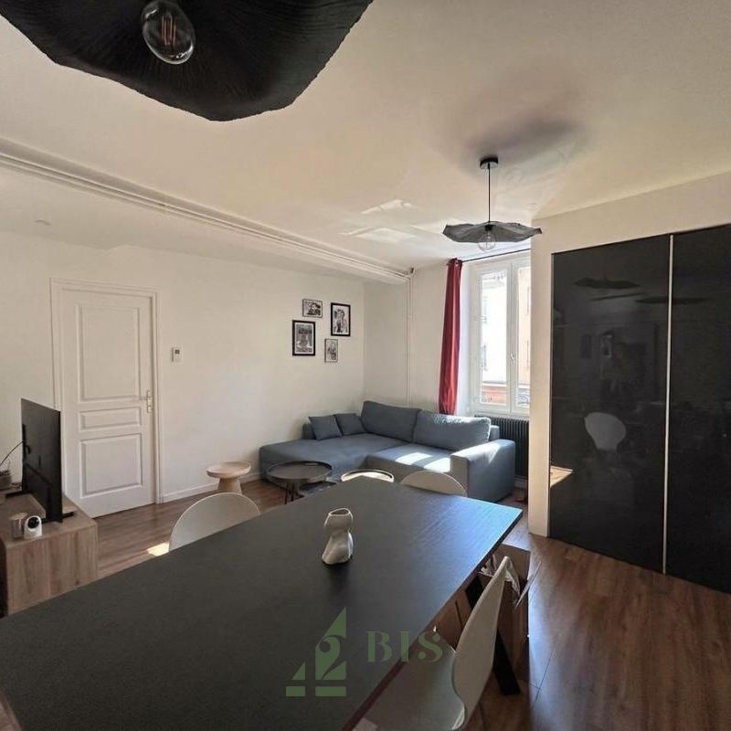 Location Appartement 2 pièces 64m² ROANNE 42300 - Photo 1