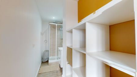 ANATOLE FRANCE F Colocation 4 chambres à Clermont Ferrand - Photo 5