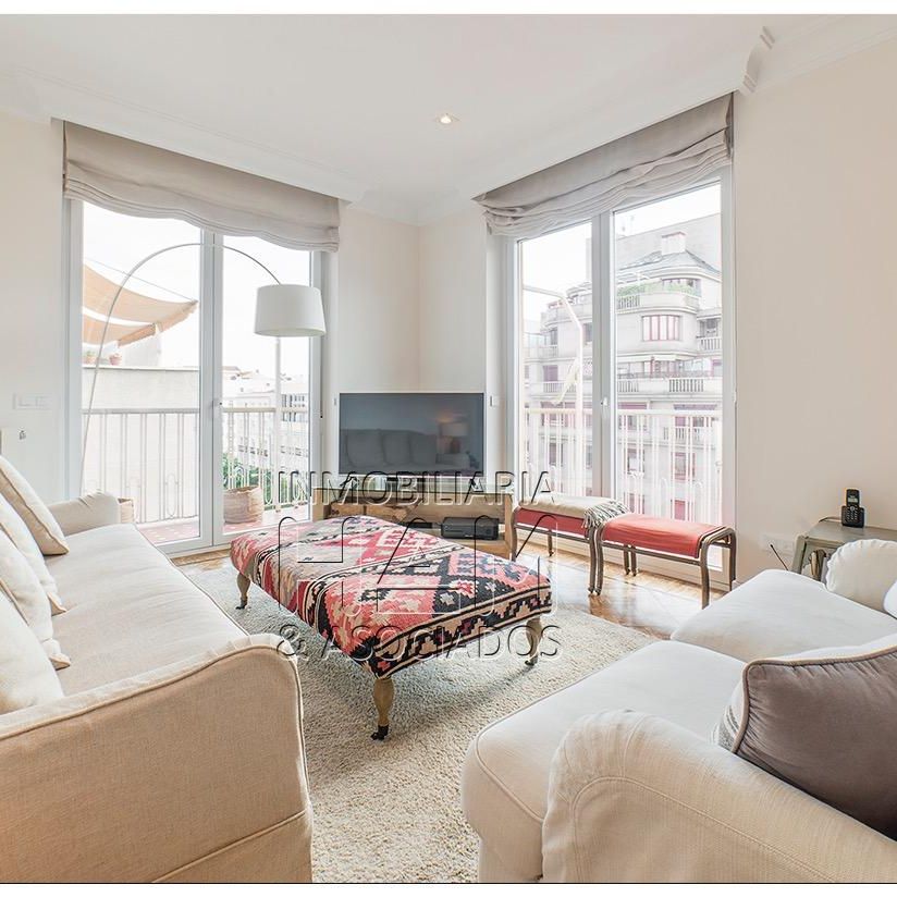 Piso - Madrid - Huertas-Cortes - 3.300€ MES - Ref. GNTM849504 - Photo 1