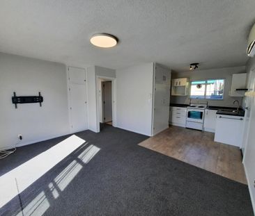 5/33 Torrens Road, Hillmorton - Photo 3