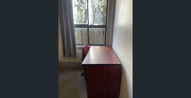 LOVELY AND WELL-LOCATED ROOMING HOUSE - Photo 1