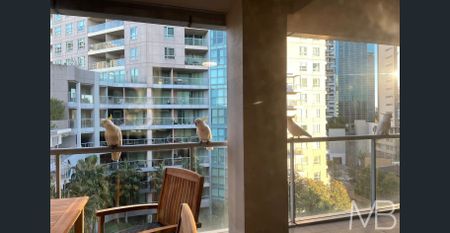 ELEGANT & PREMIUM LIVING IN ICONIC CHATSWOOD LANDMARK - Photo 5