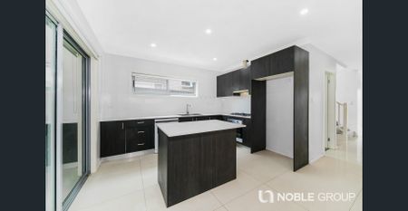 Perfect Family Home - Photo 3