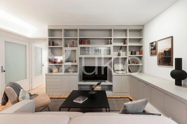 Apartamento de alquiler en Carrer de Sant Elies, Sant Gervasi- Galvany - Photo 1