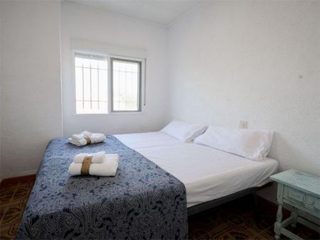 Piso de alquiler en Cami Bassetes, 164, Oliva Nova - Photo 2