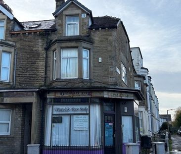 Wellington Terrace, Morecambe - Photo 1