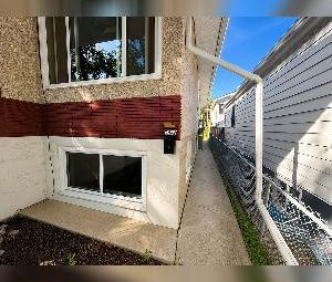 2 Bedroom Suite STRATHCONA Edmonton - Photo 2