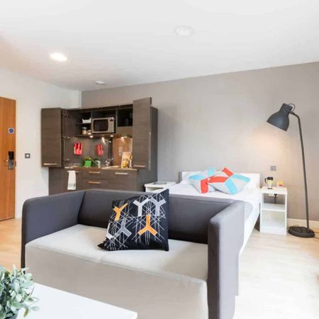 Premium 3 Studio - Photo 5