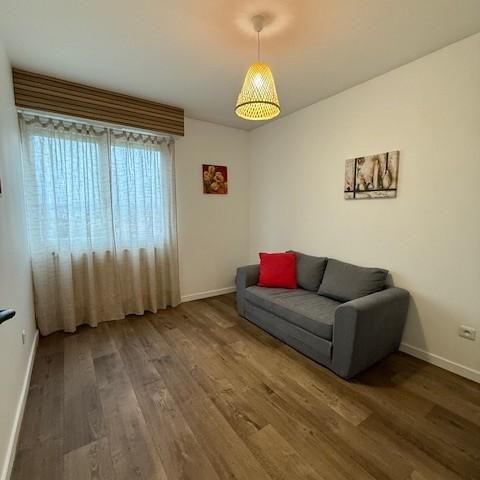 Location Appartement 3 pièces 73m² CHARNAY LES MACON 71850 - Photo 1