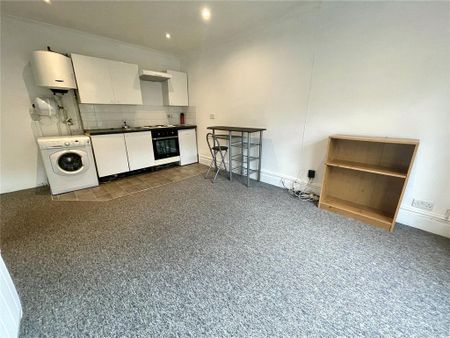 1 bedroom apartment to rent - Photo 2