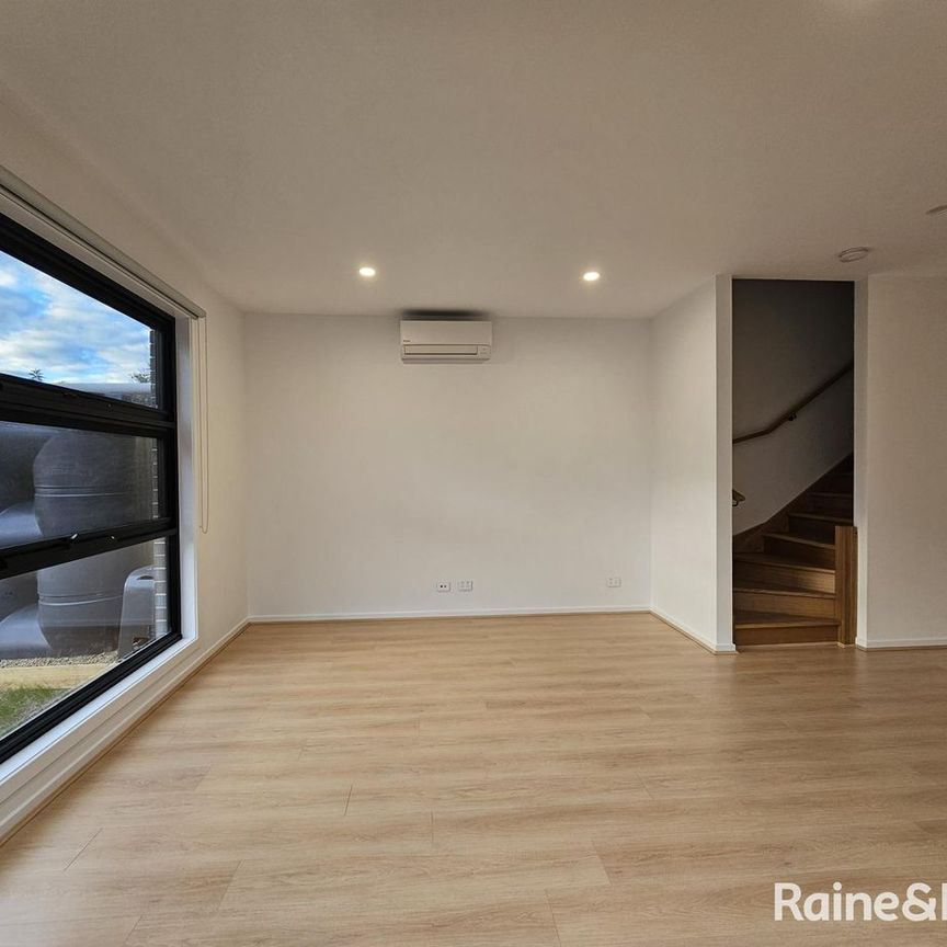 3/19 Bernbanks Avenue, St Albans, VIC 3021 - Photo 1