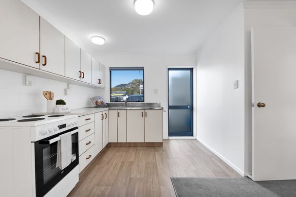 65b Northgate, Strandon - Photo 1