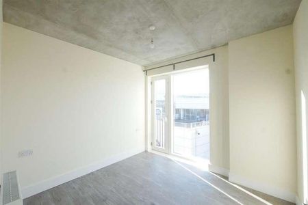 South Street, Romford, RM1 - Photo 4