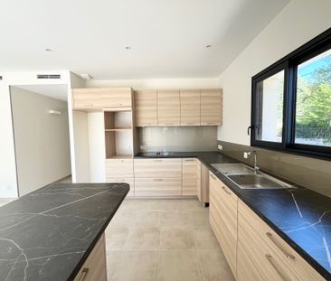 Location Maison 4 pièces 117m² GRADIGNAN 33170 - Photo 5