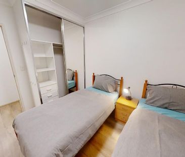 Chippendale - Photo 6