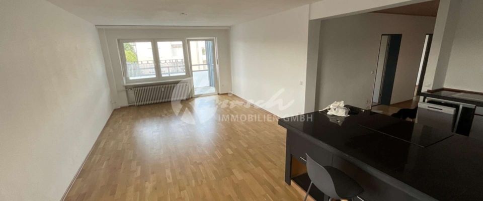 Perfekte Lage für München Pendler – toller Balkon – ruhige Lage – drei Zimmer – EBK - Photo 1