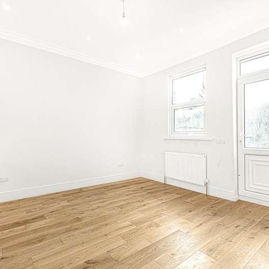 Amhurst Road, Stoke Newington, N16 - Photo 1