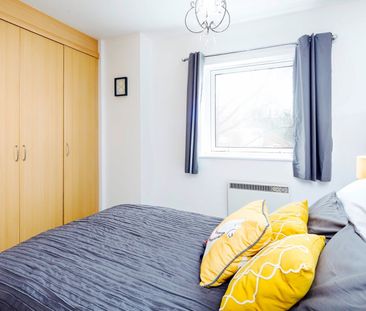 1 Bed Flat, Channel Way, SO14 - Photo 6