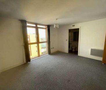 Midway Quay, Sovereign Harbour North, Eastbourne, BN23 - Photo 2