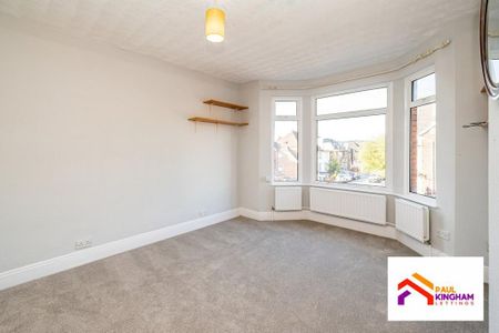2 bedroom maisonette to rent - Photo 3
