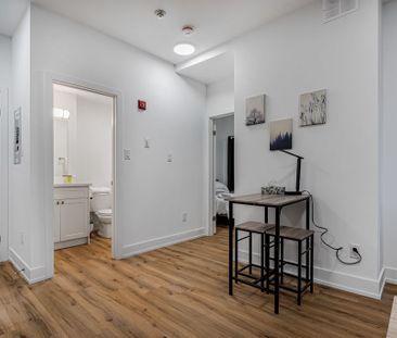 For Lease - 610 King Street Unit# 10, Hamilton, Ontario - Photo 1