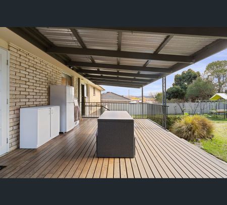 288 Cheyenne Drive, Lavington, NSW 2641 - Photo 3