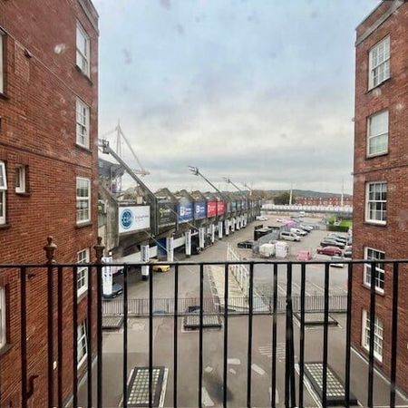 Dunraven House - Photo 4