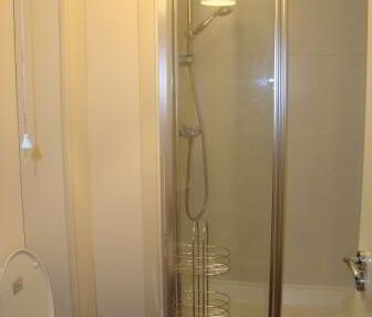 Apt 5 Bloomfield Place, 1a Ravenscroft Street, Belfast, BT5 5BE - Photo 5