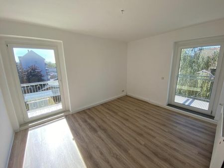 Wunderschöne 3R.-Whg. mit 2 Balkonen !!! Jetzt zuschlagen - Foto 4