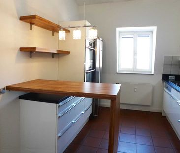 Renovierte Maisonette-Wohnung mit Galerie, Kamin, Einbauküche und TG, Trier-Innenstadt - Photo 3