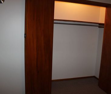 Sundrenched, spacious - Photo 6