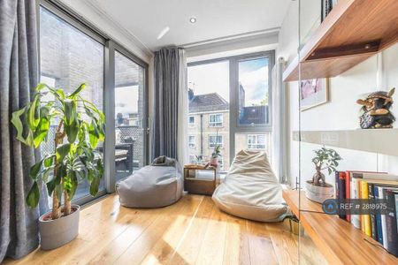 2 bedroom flat to rent - Photo 3