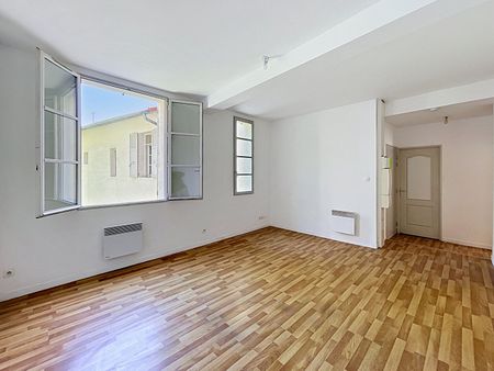 Appartement Avignon T3 53 m2, 2 chambres dans une résidence fermée avec jardin et parking vélo, - Photo 4