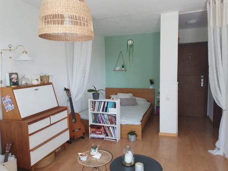 Beau studio situé au 1er étage - Photo 5