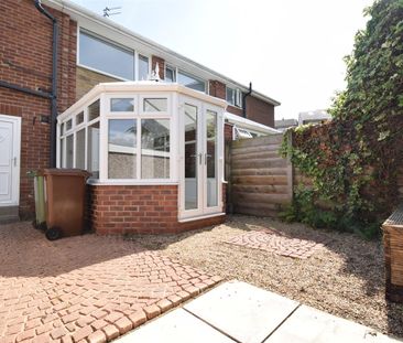 Hall Cliffe Grove, Horbury - Photo 4