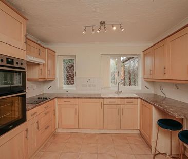 3 bedroom detached house to rent - Photo 5