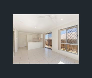 Spacious 1-Bedroom Unit and Fully Fenced Yard - Photo 2