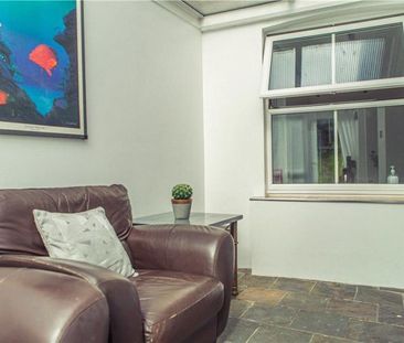 5 bedroom terraced house to rent - Photo 2
