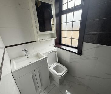 5 bedroom terraced house to rent - Photo 2