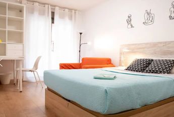 Calle del Jilguero, Madrid, Community of Madrid 28025