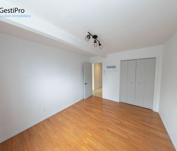11025 boul. Ste-Anne - Photo 3