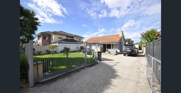 THIS IS PERFECT! - Photo 1