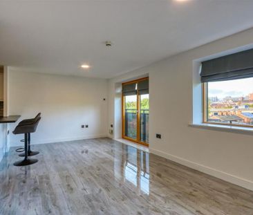 3 bedroom apartment to rent - Photo 1