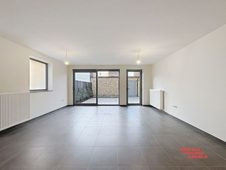 Nieuwbouw woning met 2 slaapkamers en en garage - Photo 2