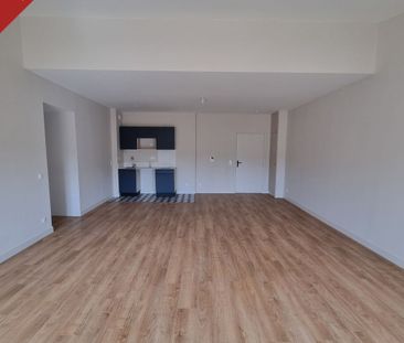 Location Appartement 2 pièces 73m² NARBONNE 11100 - Photo 2